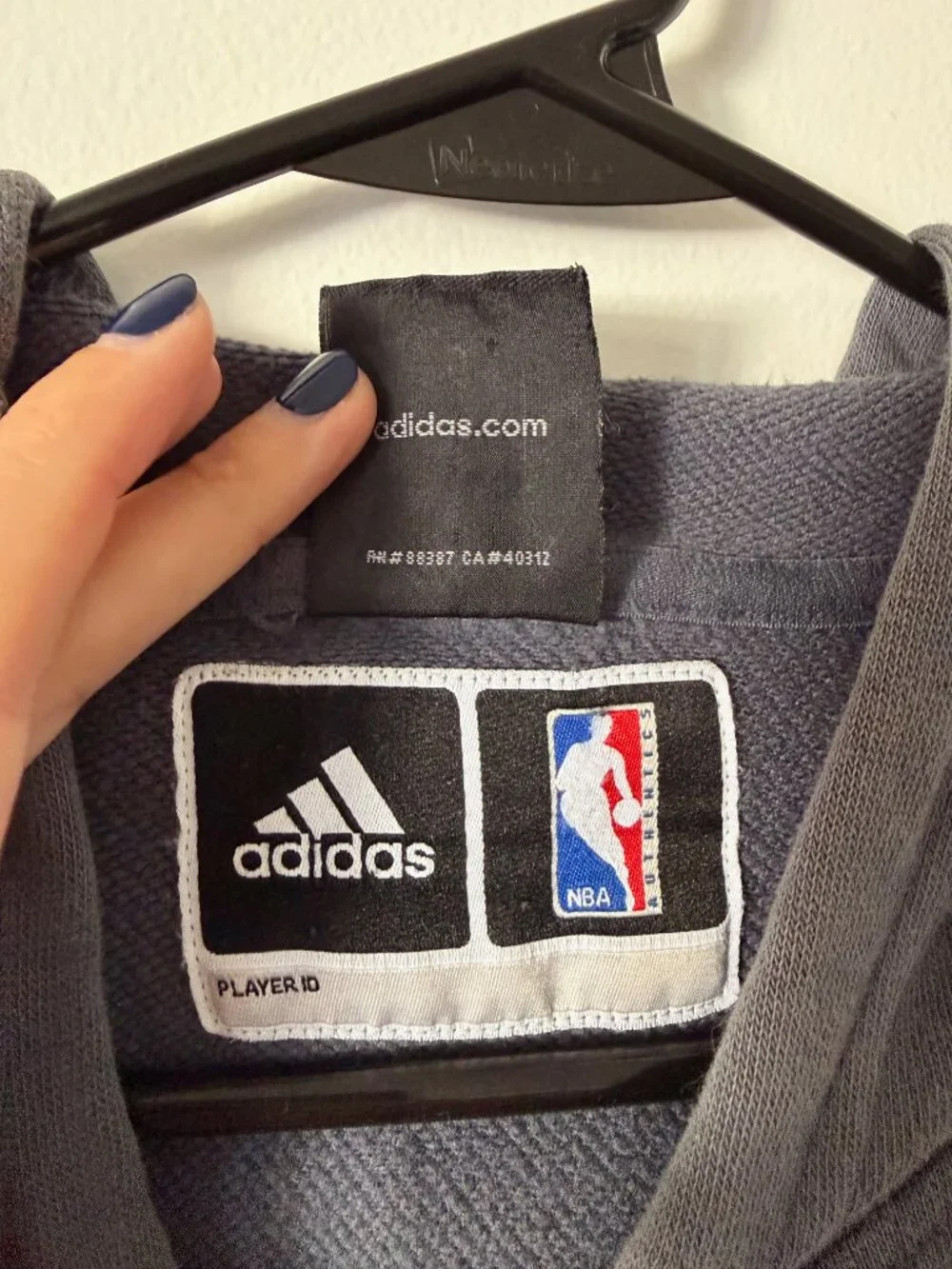 Adidas NBA Los Angeles Basketball Gray Hoodie Men’s XL
